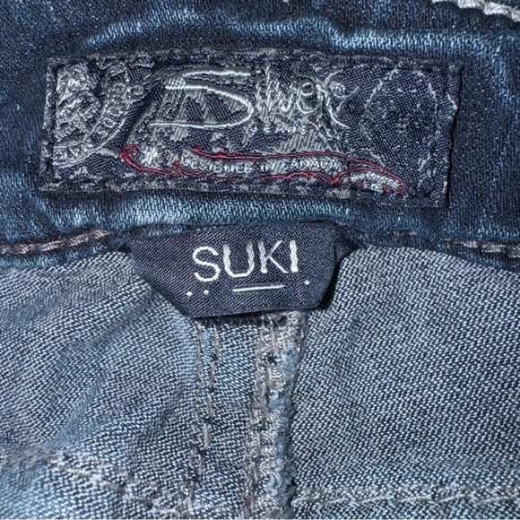 Silvers Women’s 28 Blue Suki Fluid Boot Cut Faded Lowrise Denim - Picture 6 of 9